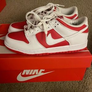 University Red Dunk Low